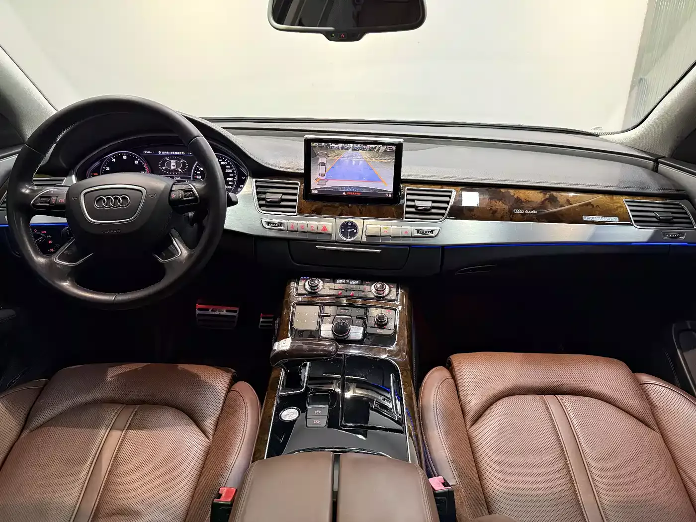 Audi A8 2014 A8L 45 TFSI quattro Luxury фото 32