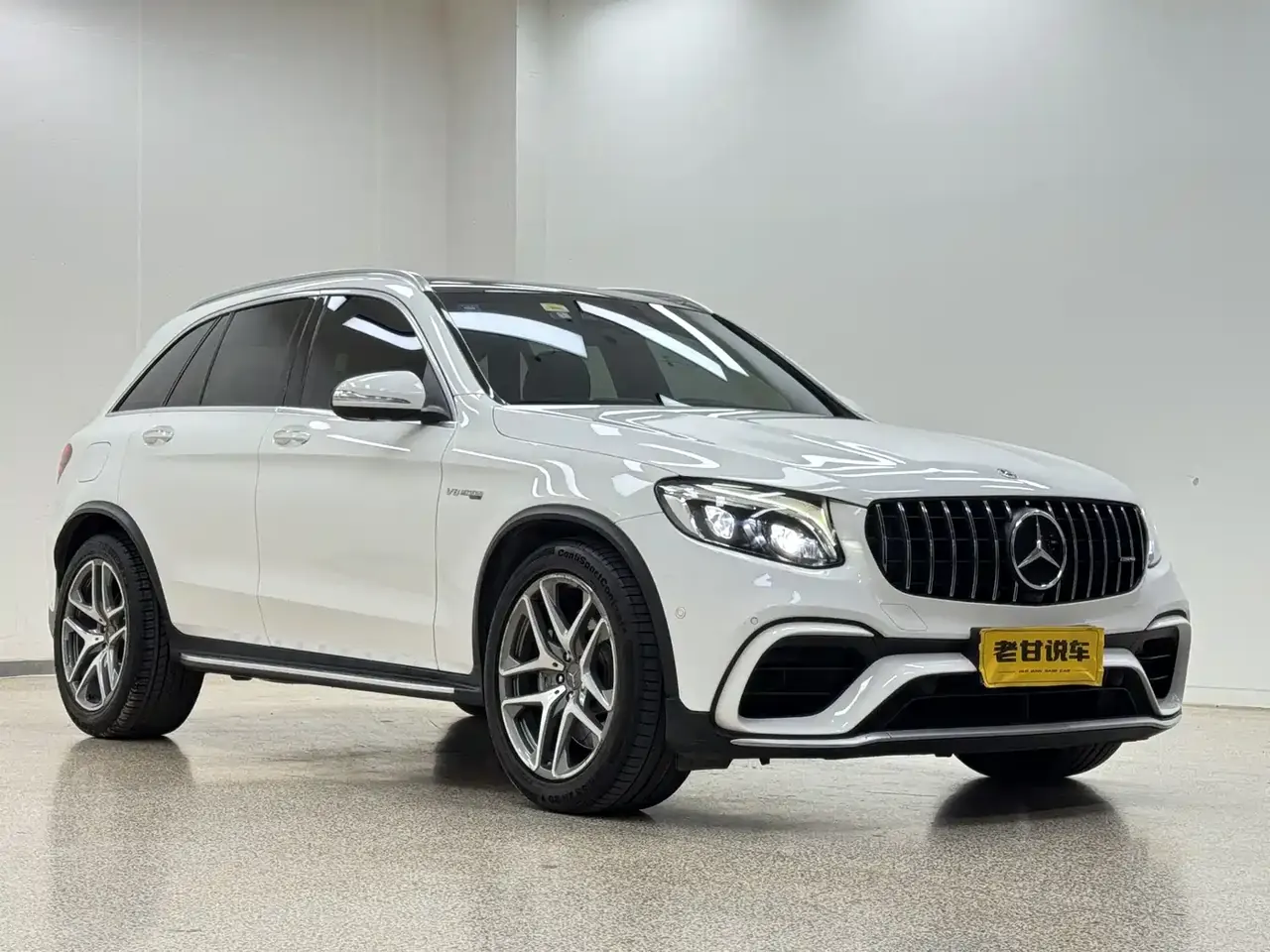 Mercedes-Benz GLC AMG 2018 AMG GLC 63 4MATIC+ фото 3
