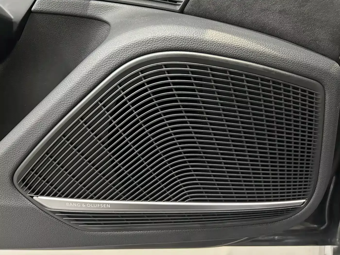 Audi A4L 2020 45 TFSI quattro Premium Dynamic фото 5
