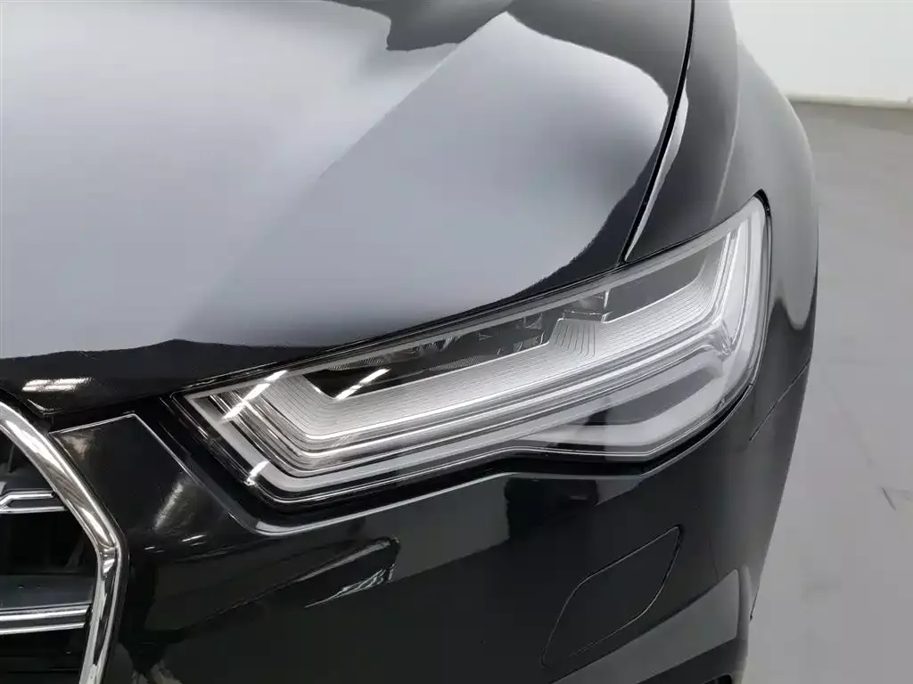Audi A6L 2018 30th Anniversary 30 FSI Style фото 7