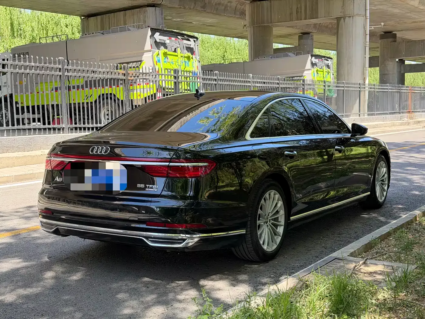 Audi A8 2018 A8L 55 TFSI quattro Launch Premium фото 5