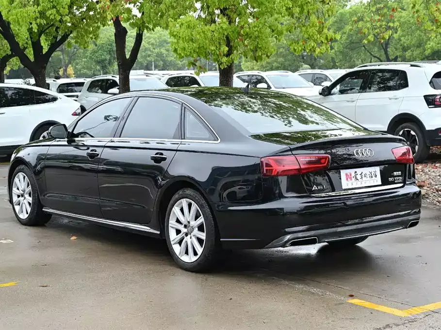 Audi A6L 2016 50 TFSI quattro Luxury фото 4