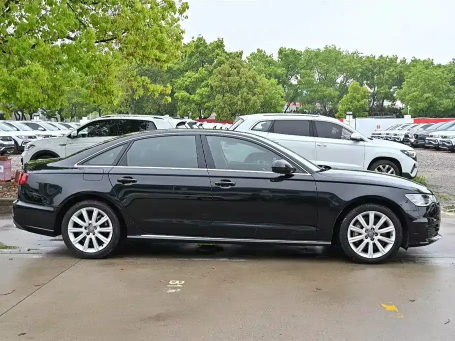 Audi A6L 2016 50 TFSI quattro Luxury фото 7
