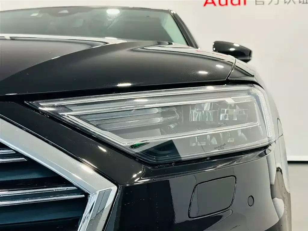 Audi A8 2021 A8L 50 TFSI quattro Comfort фото 13