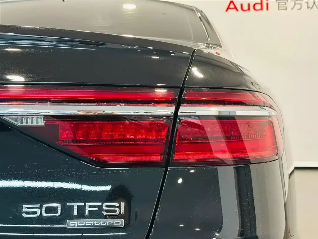 Audi A8 2021 A8L 50 TFSI quattro Comfort фото 14