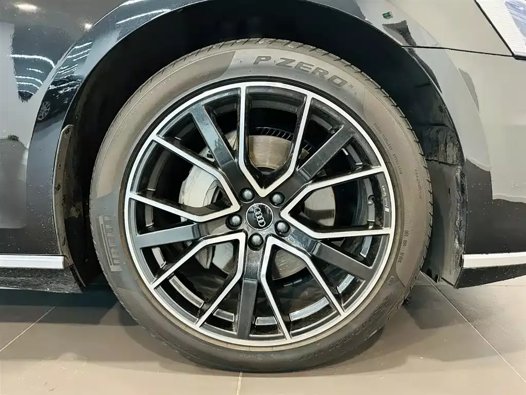 Audi A8 2021 A8L 50 TFSI quattro Comfort фото 15