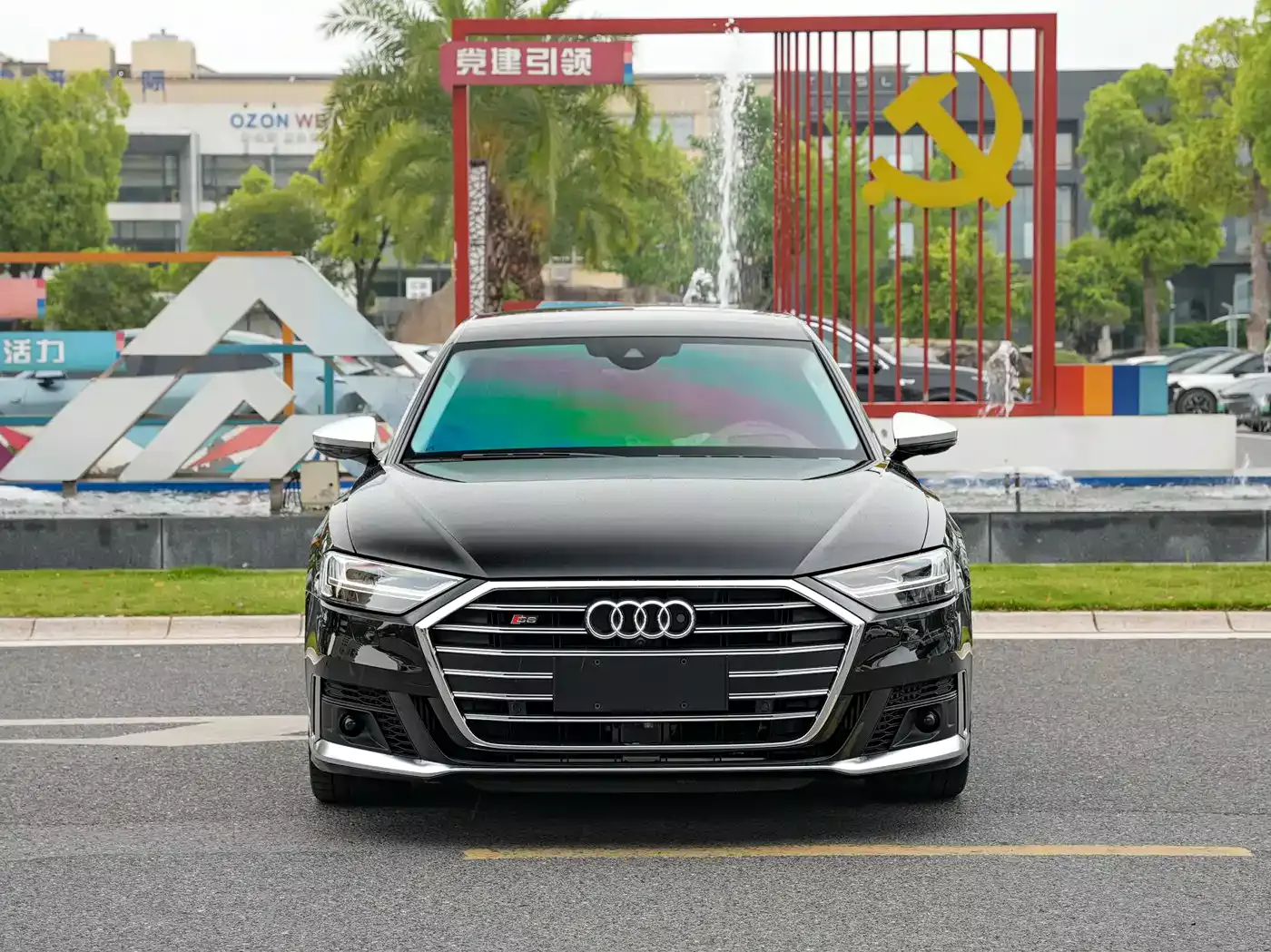 Audi S8 2021 S8L 4.0TFSI quattro фото 3