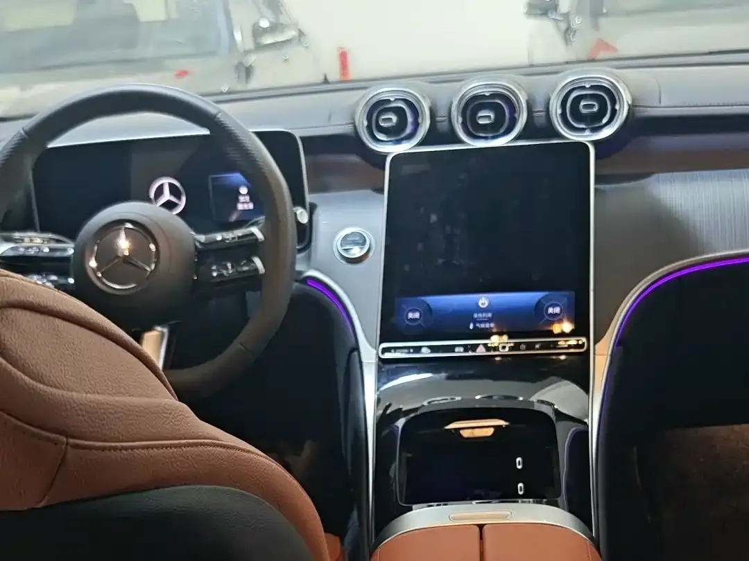 Mercedes-Benz GLC 2025 Facelift GLC 260 L 4MATIC Luxury фото 10