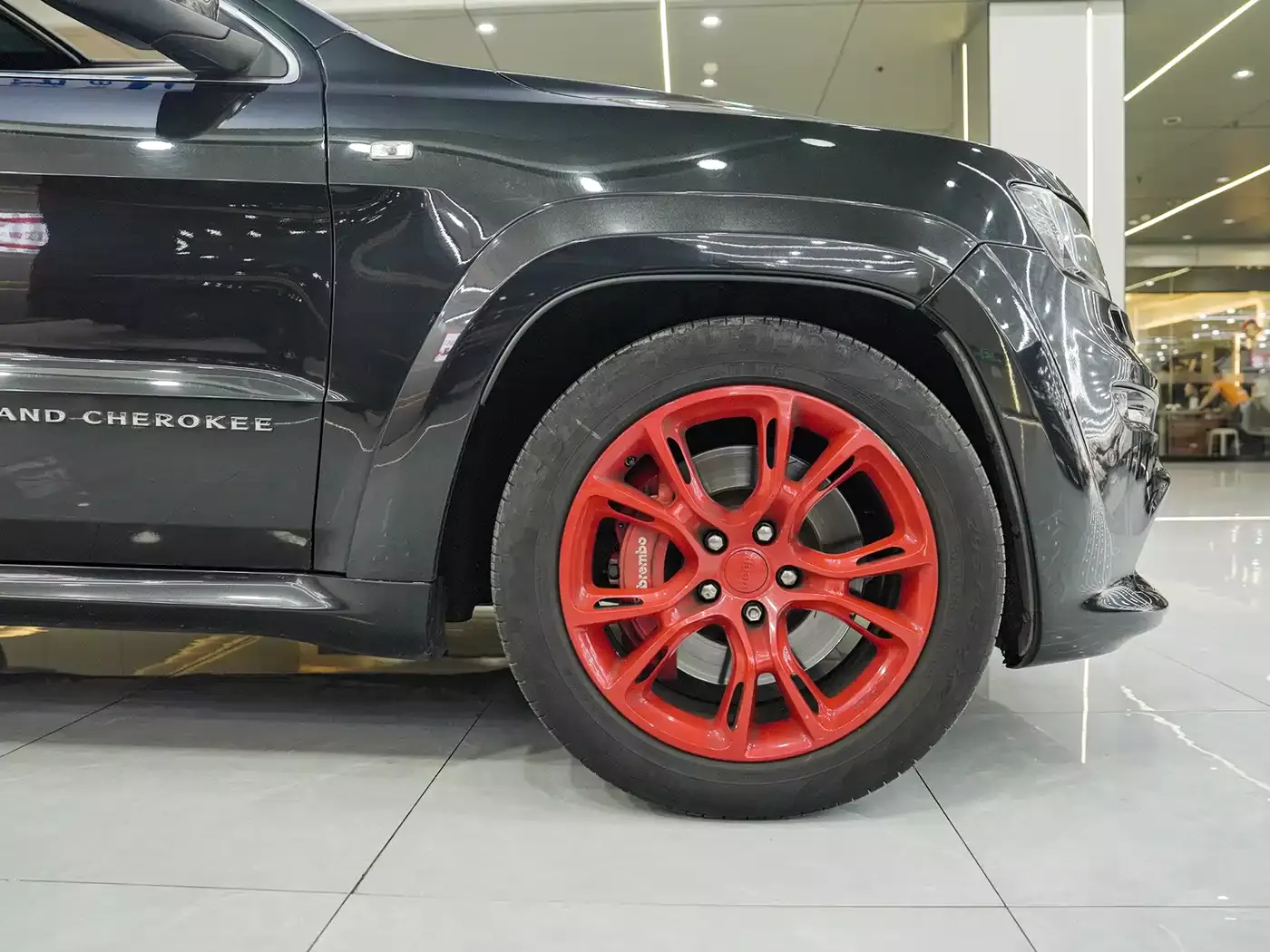 Jeep Grand Cherokee SRT 2012 6.4L SRT8 фото 7