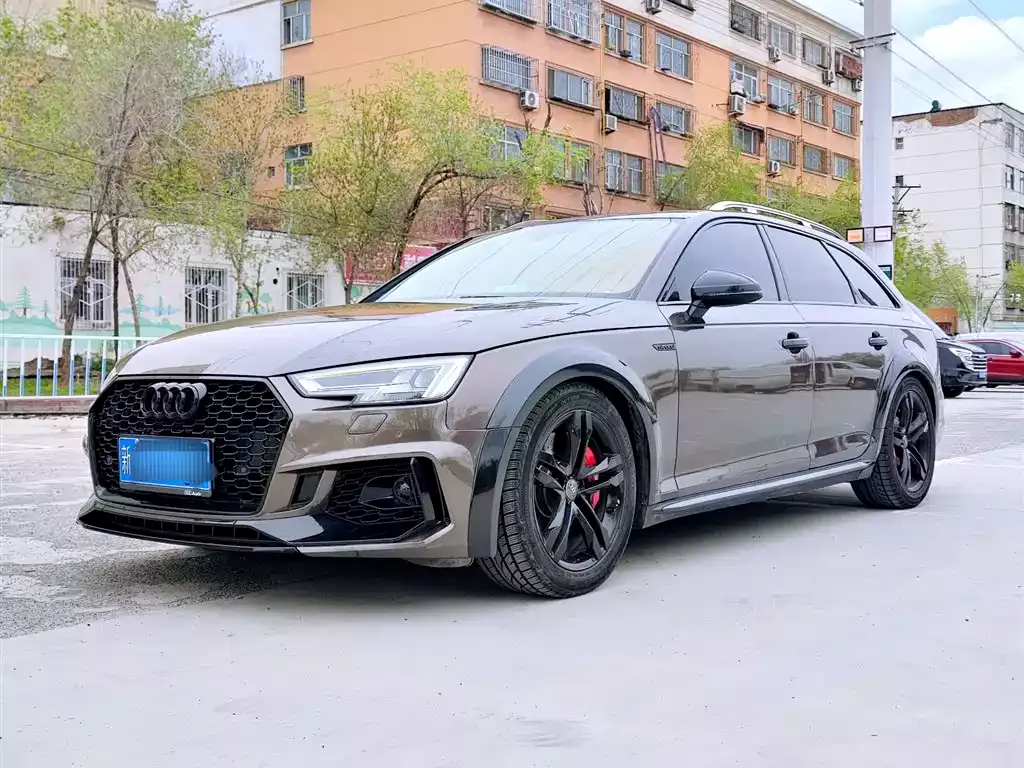 Audi A4 (Import) 2017 45 TFSI allroad quattro Sport