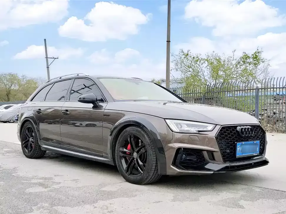 Audi A4 (Import) 2017 45 TFSI allroad quattro Sport фото 3