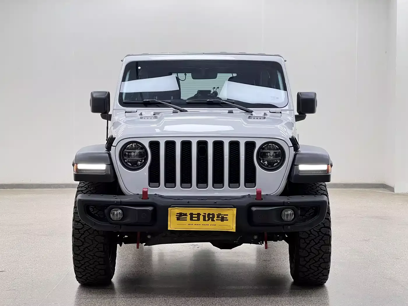 Jeep Wrangler 2019 2.0T Rubicon 4-Door China VI фото 2