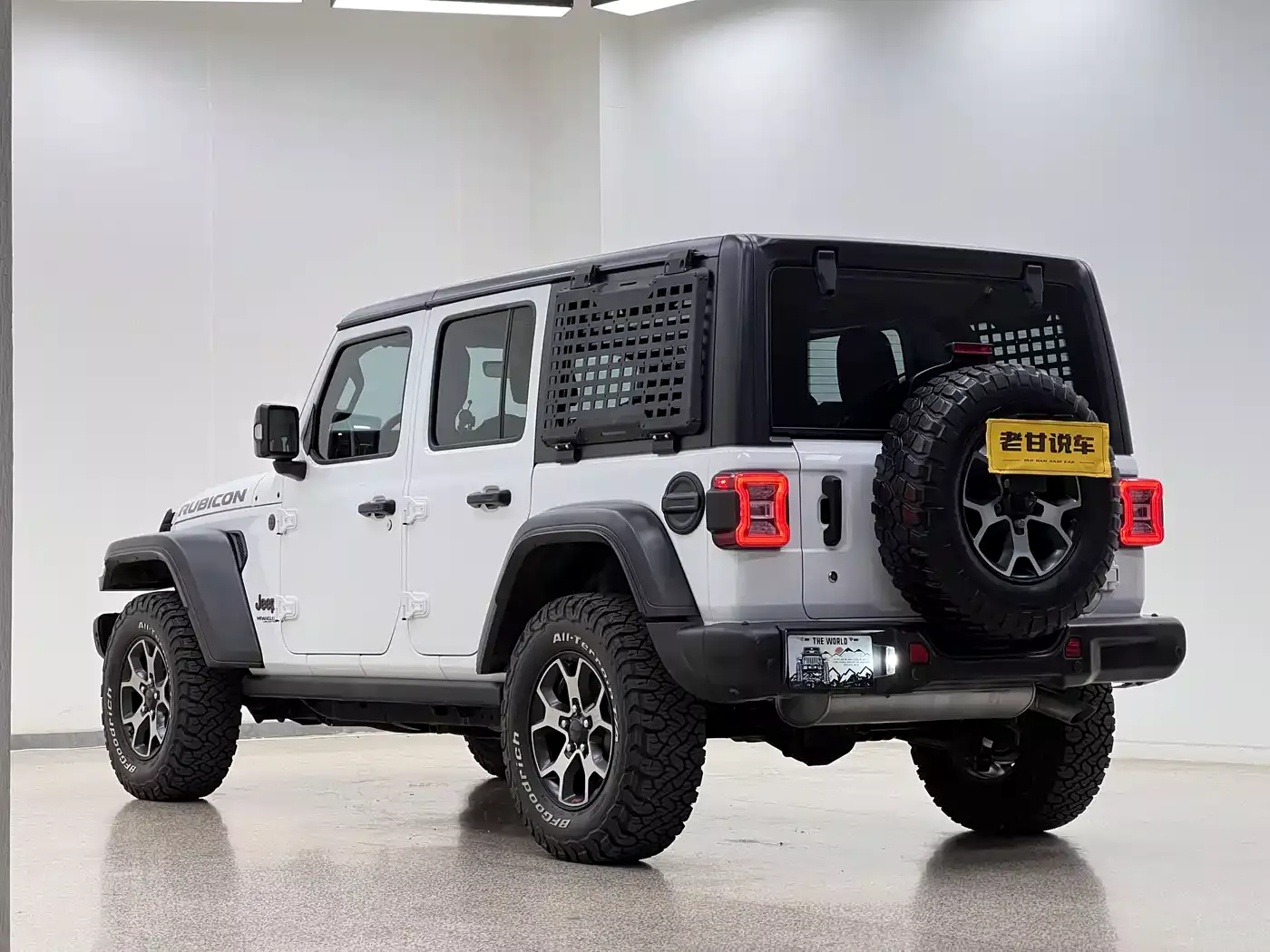 Jeep Wrangler 2019 2.0T Rubicon 4-Door China VI фото 5