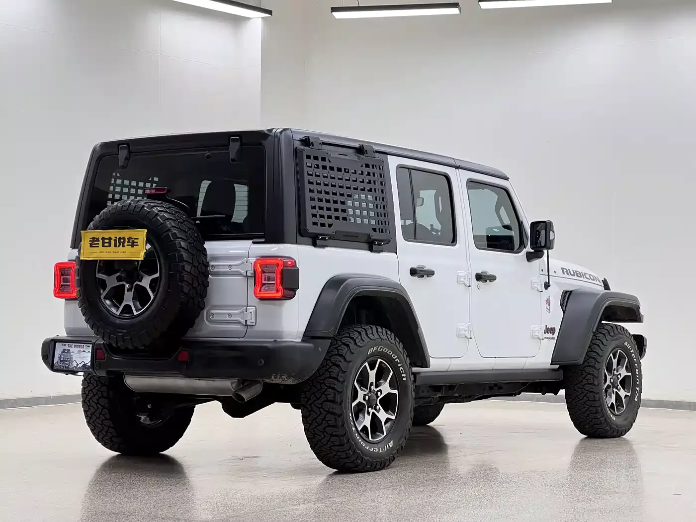 Jeep Wrangler 2019 2.0T Rubicon 4-Door China VI фото 7
