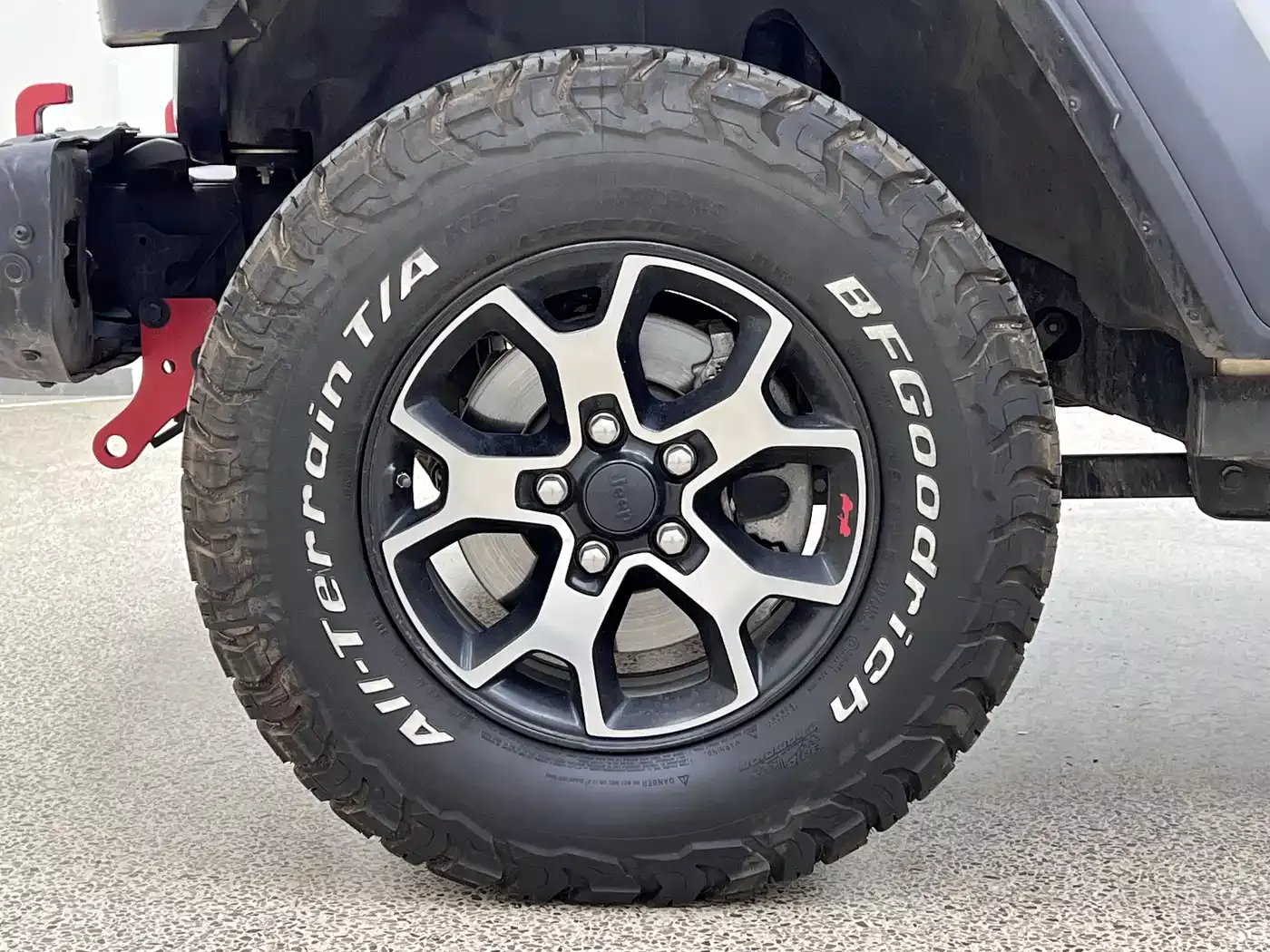 Jeep Wrangler 2019 2.0T Rubicon 4-Door China VI фото 10