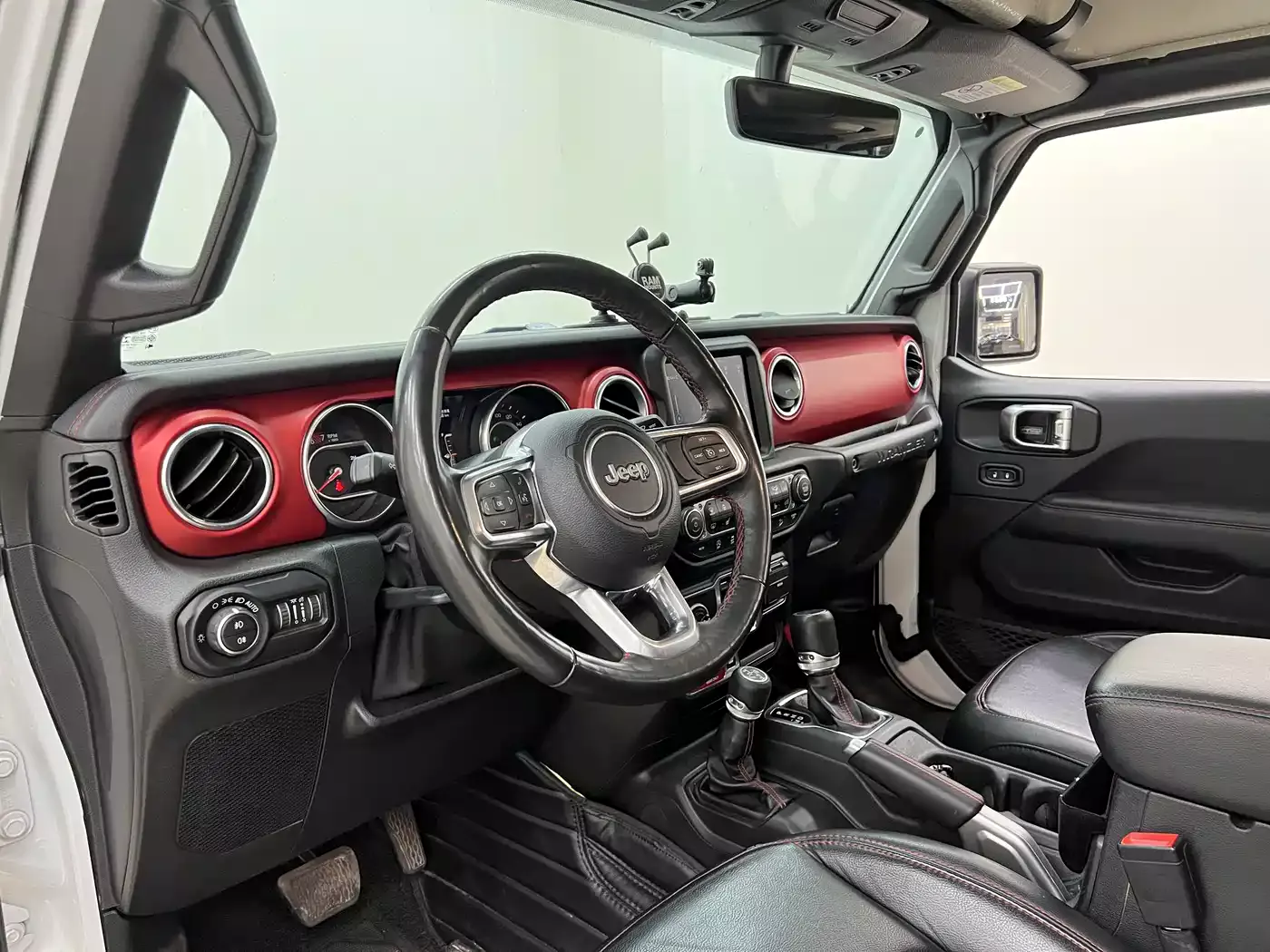 Jeep Wrangler 2019 2.0T Rubicon 4-Door China VI фото 14