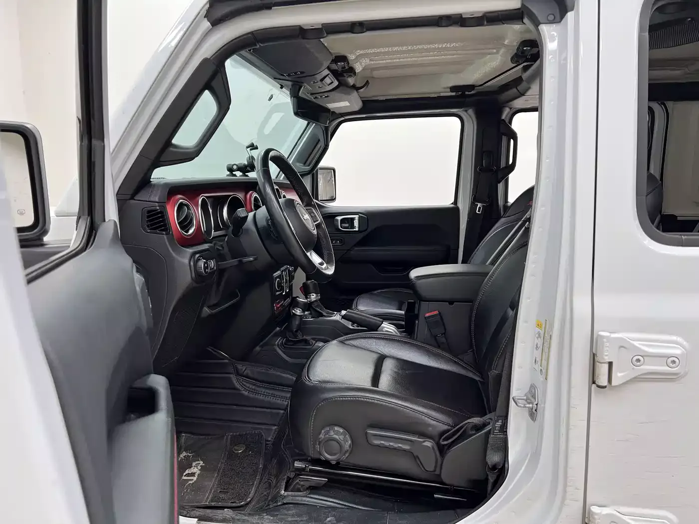Jeep Wrangler 2019 2.0T Rubicon 4-Door China VI фото 15