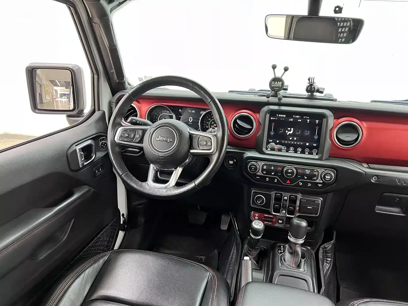 Jeep Wrangler 2019 2.0T Rubicon 4-Door China VI фото 22