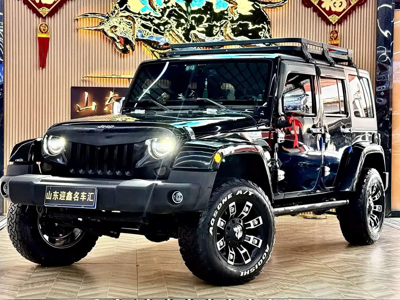 Jeep Wrangler 2013 3.6L Sahara Four-Door