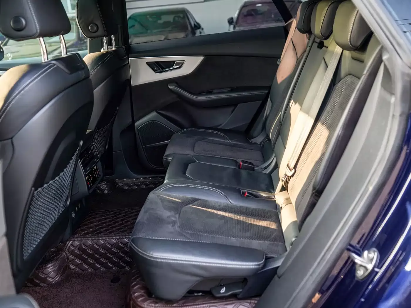 Audi Q8 2019 55 TFSI Premium Dynamic фото 8