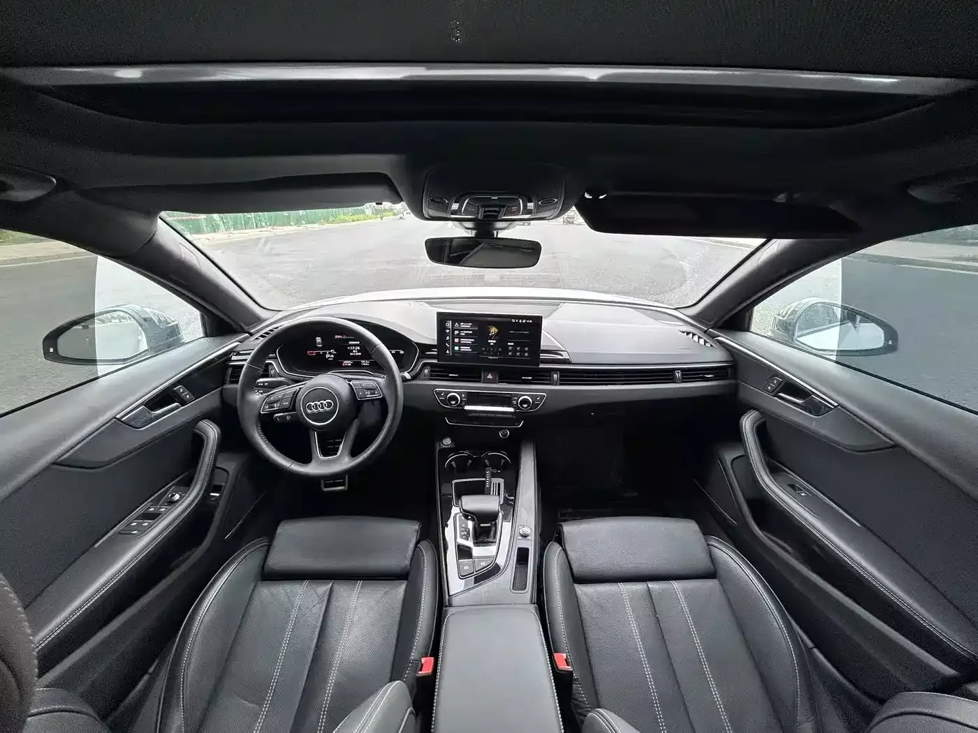 Audi A4L 2023 40 TFSI Luxury Sport фото 5