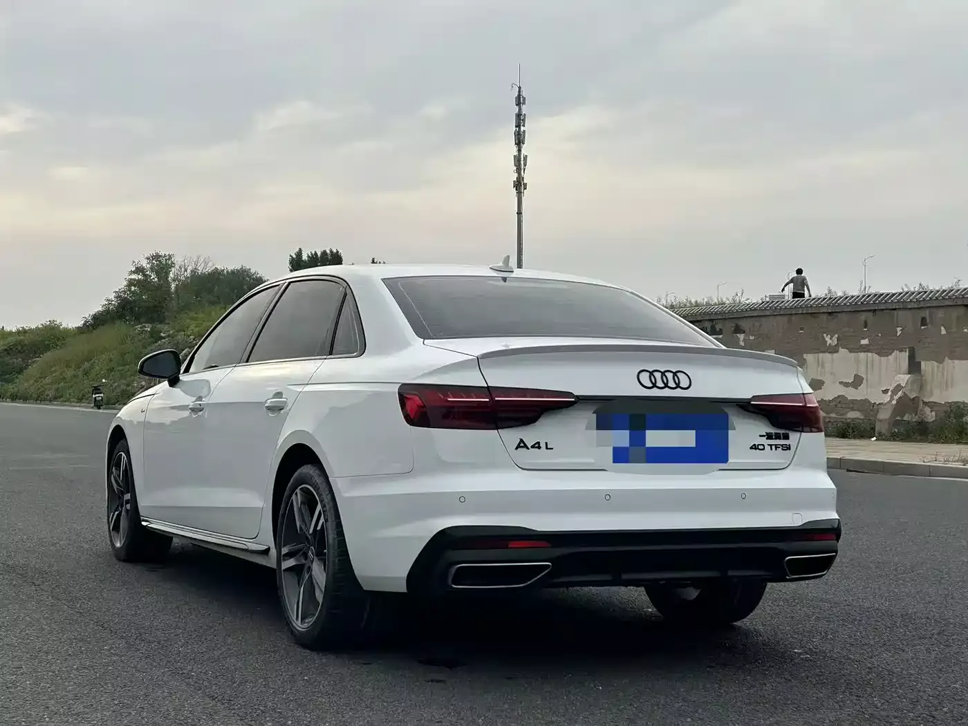 Audi A4L 2023 40 TFSI Luxury Sport фото 7