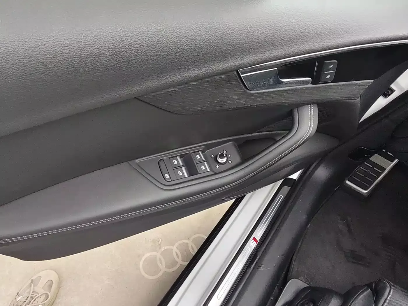 Audi A4L 2023 40 TFSI Luxury Sport фото 16