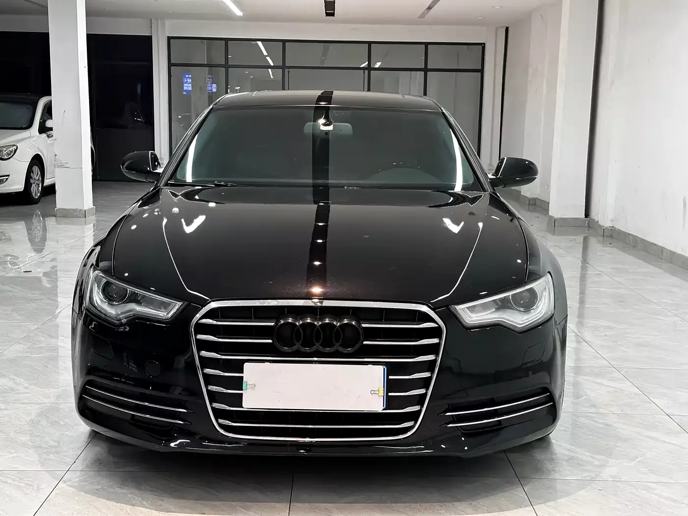 Audi A6L 2014 30 FSI Technology фото 2