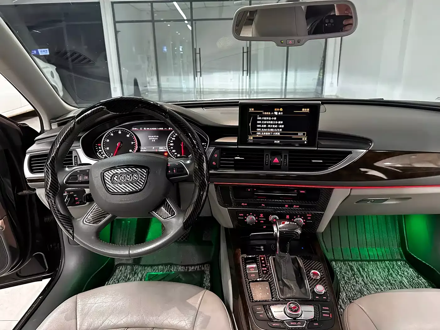Audi A6L 2014 30 FSI Technology фото 10