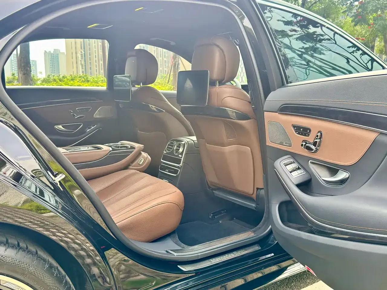 Mercedes-Benz S-Class 2020 S 450 L 4MATIC Collector's Version фото 10
