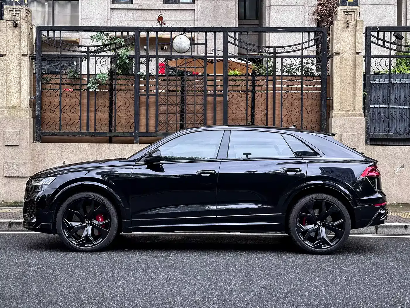 Audi RS Q8 2021 RS Q8 4.0T фото 3