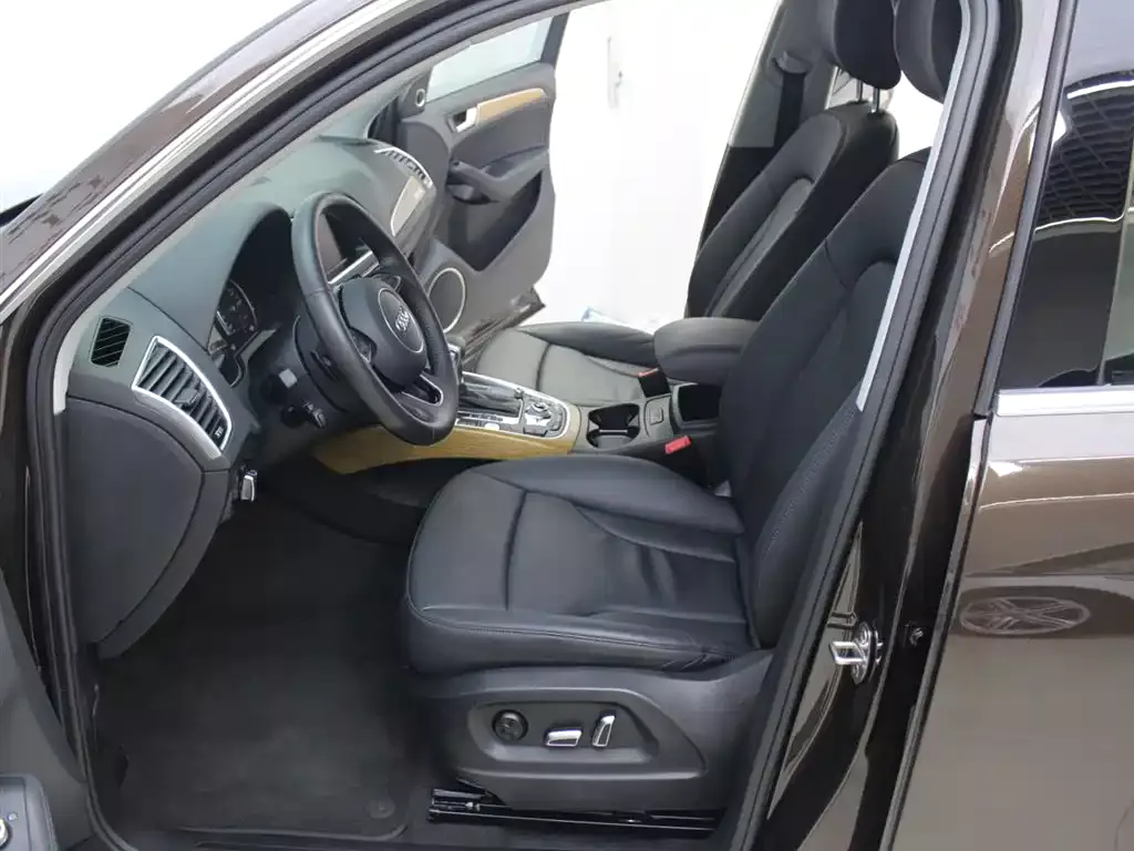 Audi Q5 (Import) 2013 45 TFSI quattro Off-road фото 13