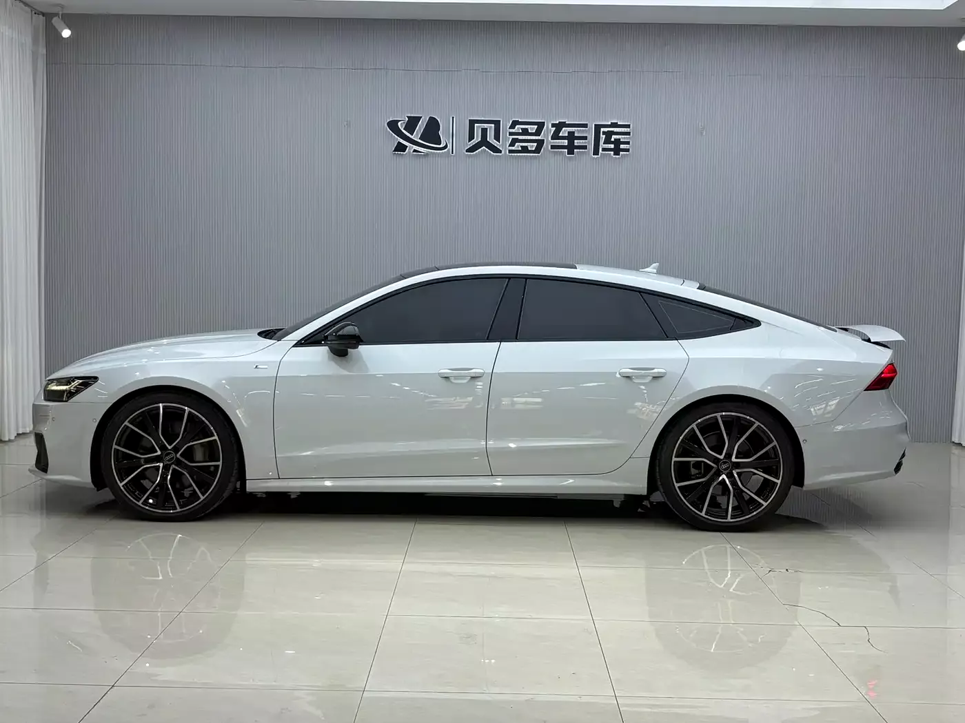 Audi A7 2023 55 TFSI quattro Premium фото 3