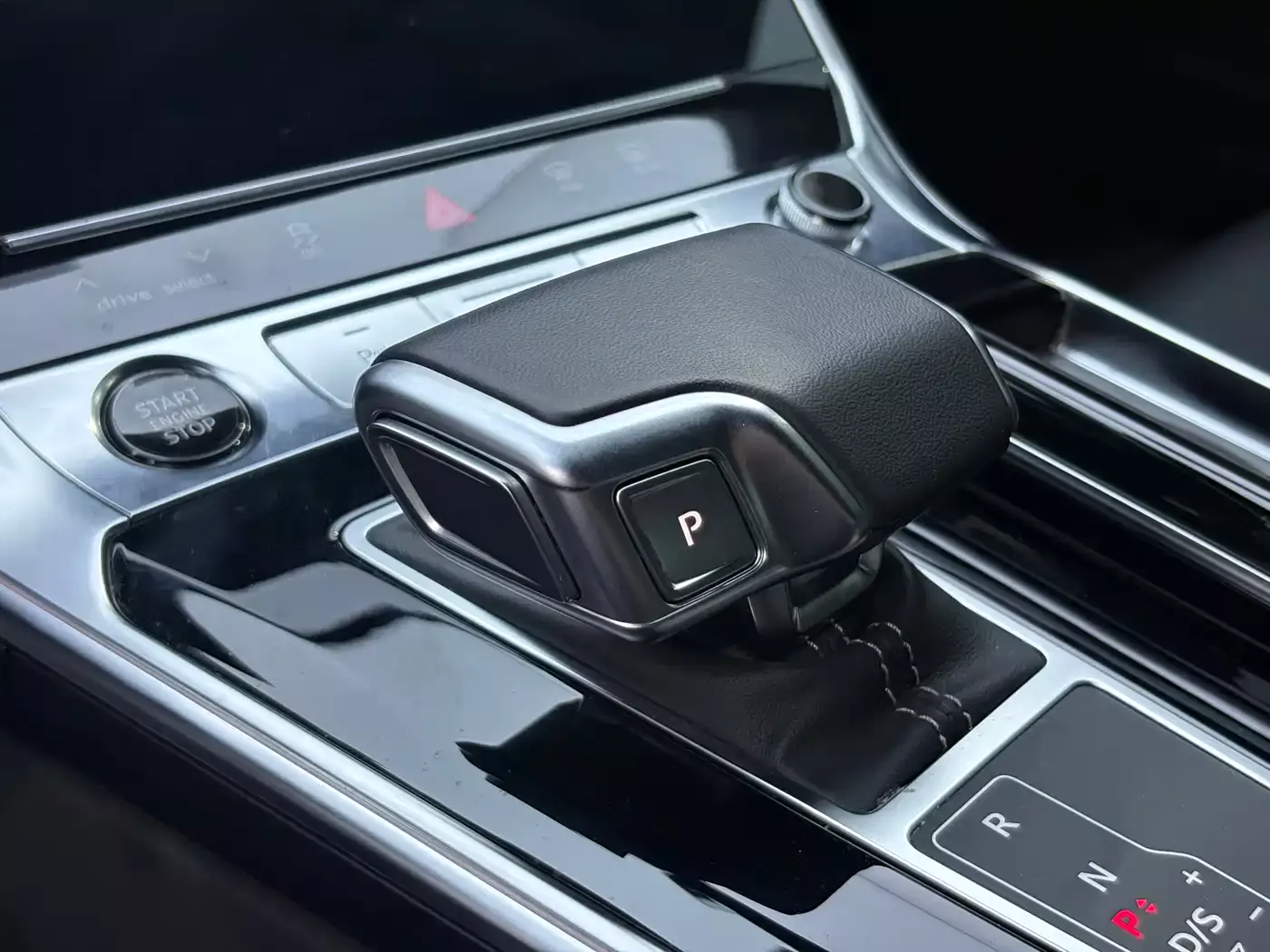 Audi A7 2023 55 TFSI quattro Premium фото 7