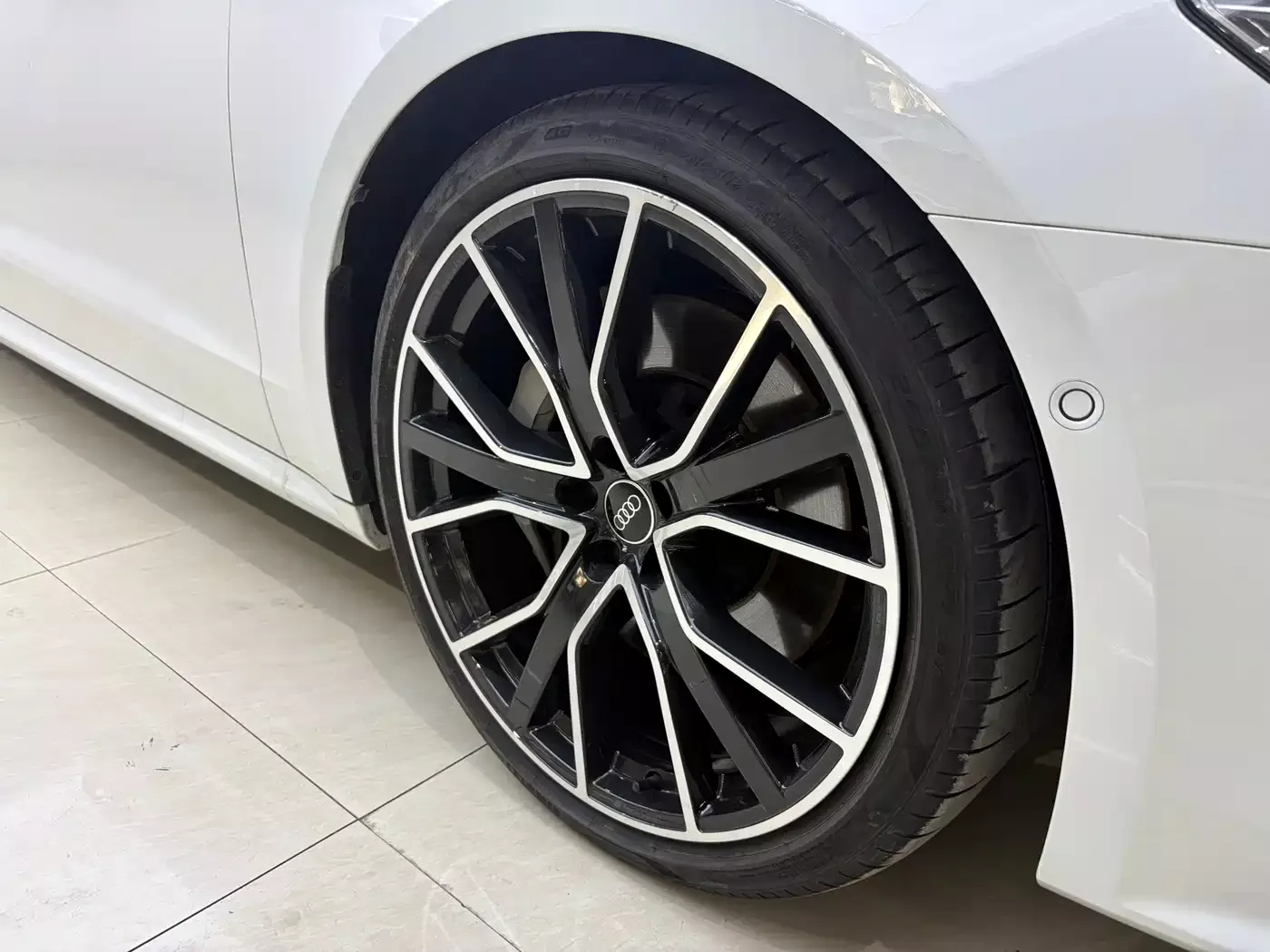 Audi A7 2023 55 TFSI quattro Premium фото 17