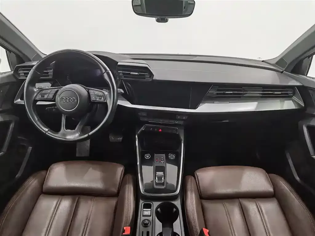 Audi A3 2022 Sportback 35 TFSI Progressive Elegance фото 5