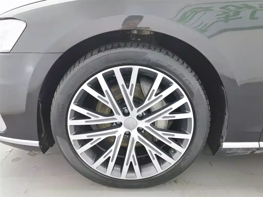 Audi A8 2021 A8L 50 TFSI quattro Comfort фото 17