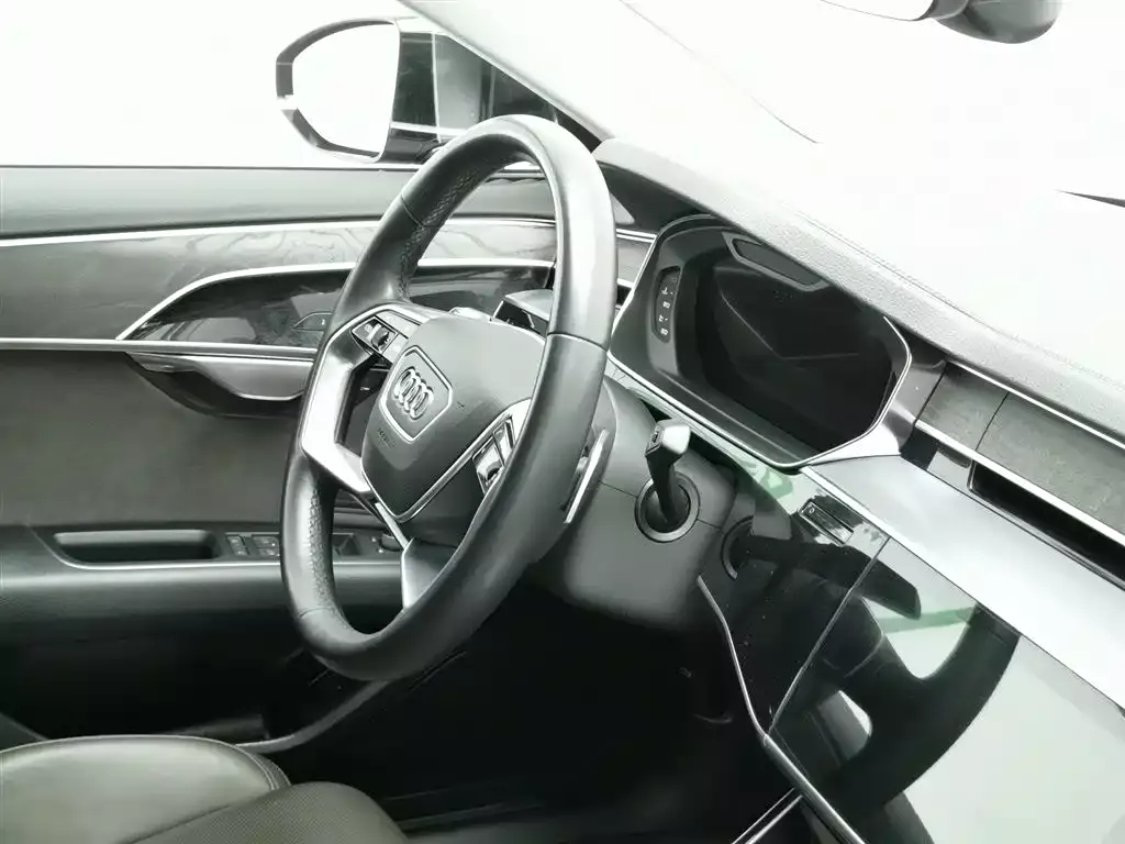 Audi A8 2021 A8L 50 TFSI quattro Comfort фото 22