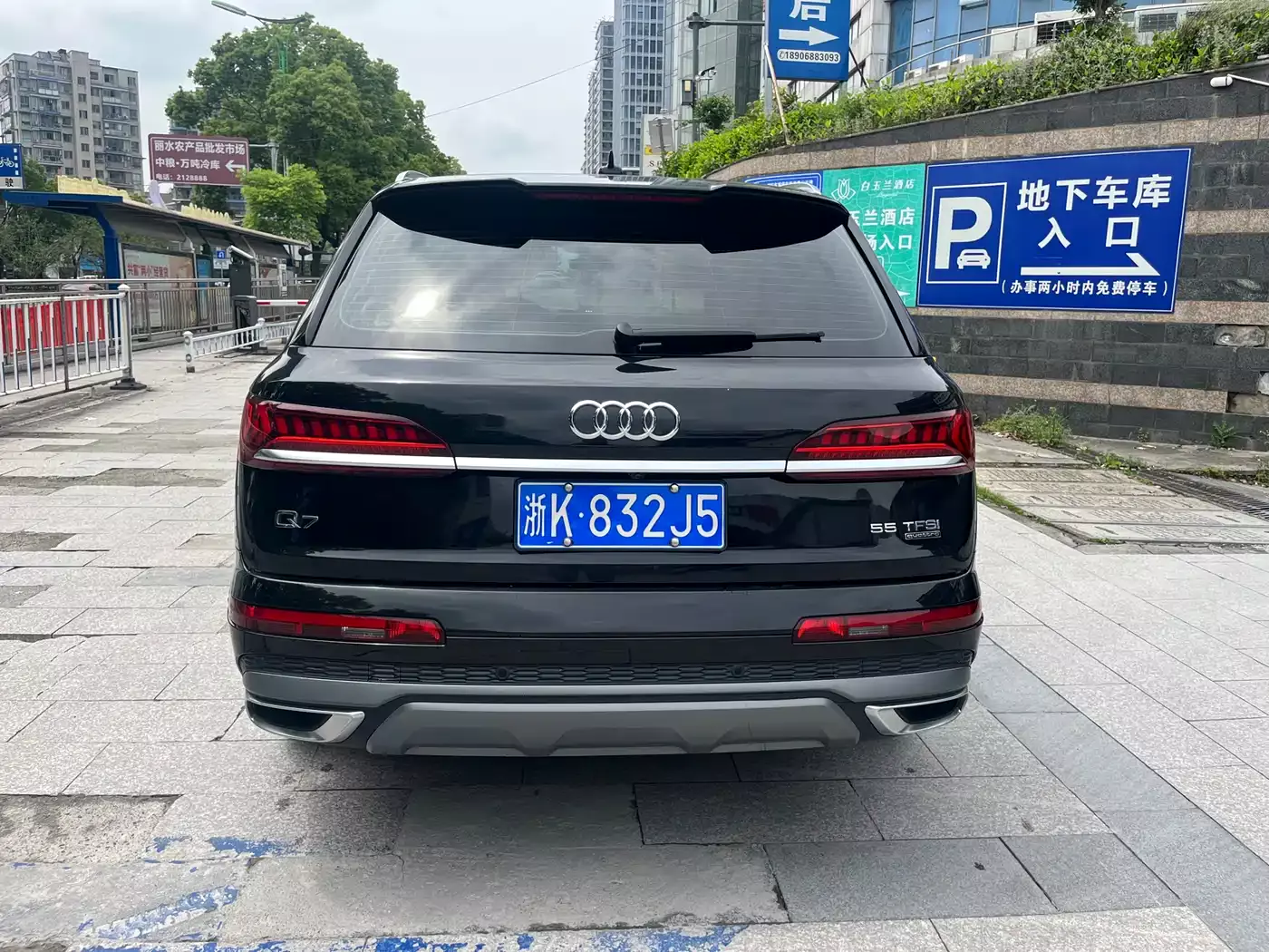 Audi Q7 2020 55 TFSI quattro S line Sport фото 4
