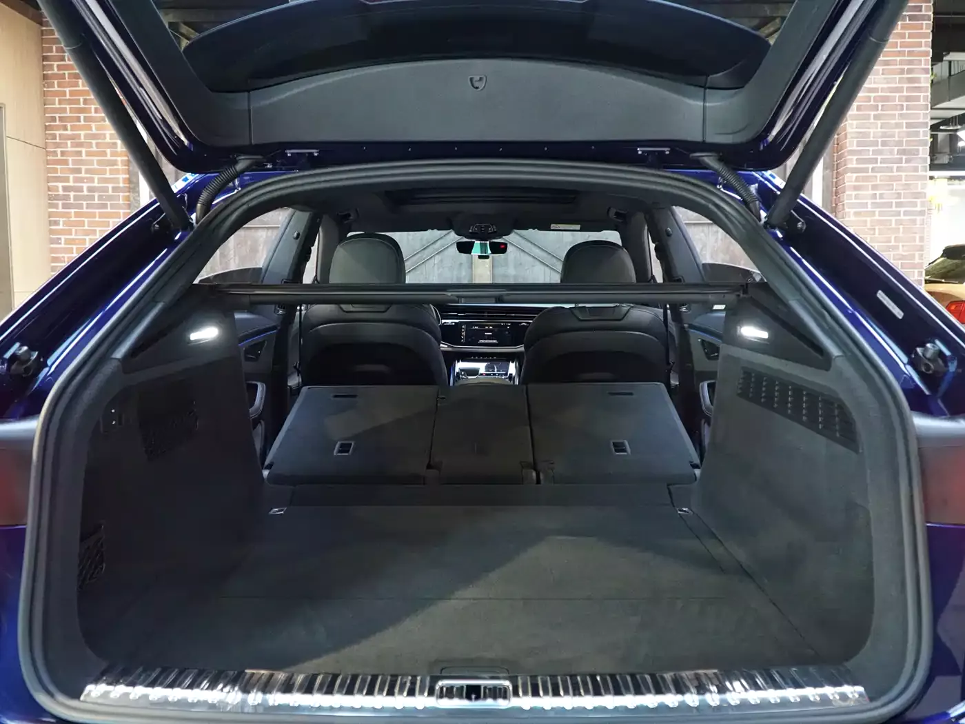 Audi Q8 2019 55 TFSI Supreme Limited Edition фото 21