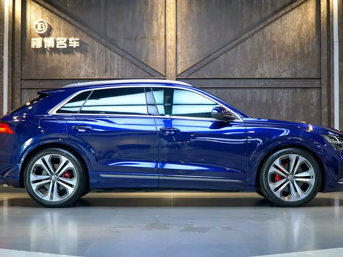 Audi Q8 2019 55 TFSI Supreme Limited Edition фото 22