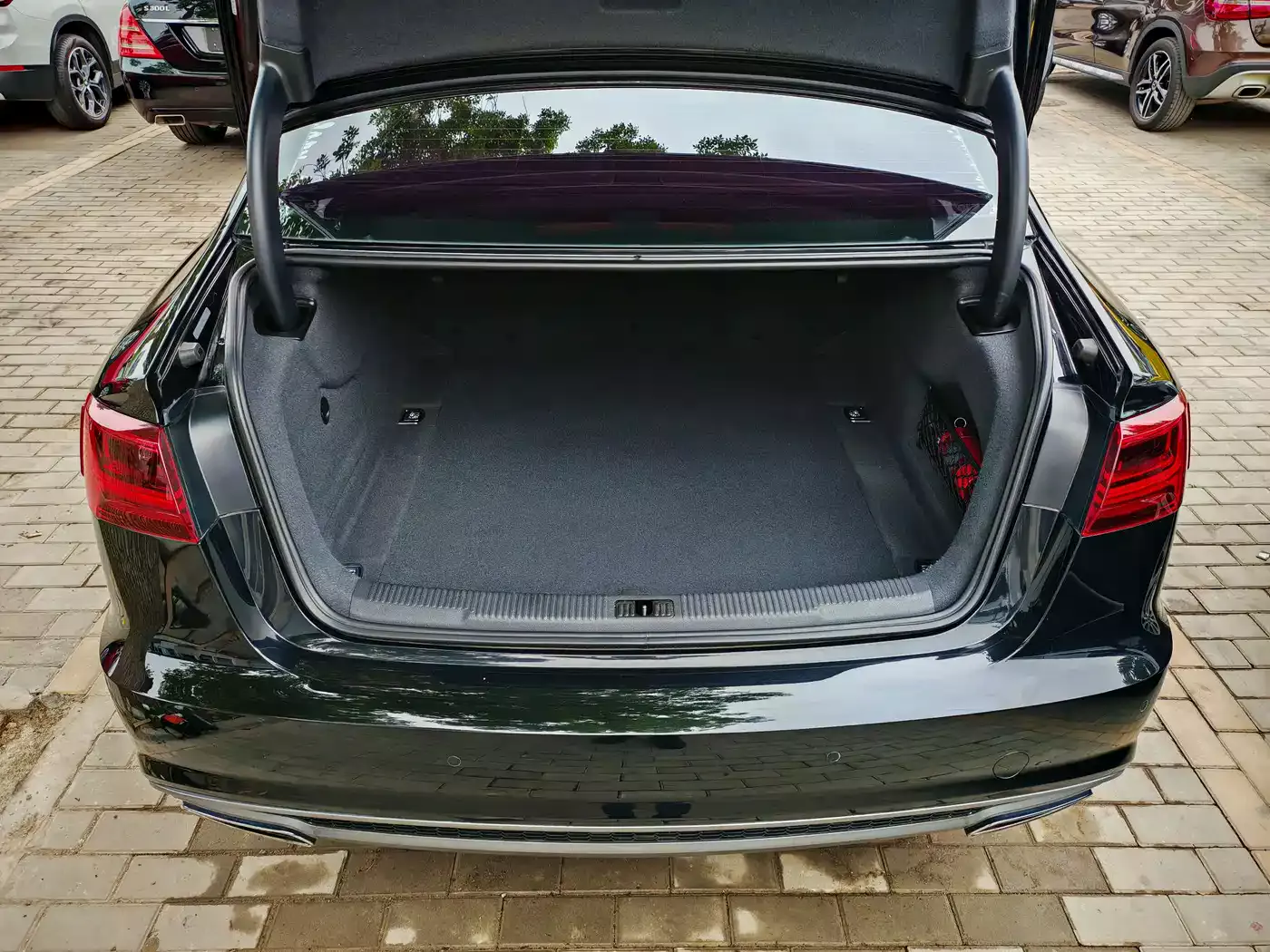 Audi A6L 2018 Model 35 TFSI Collector's Edition фото 10