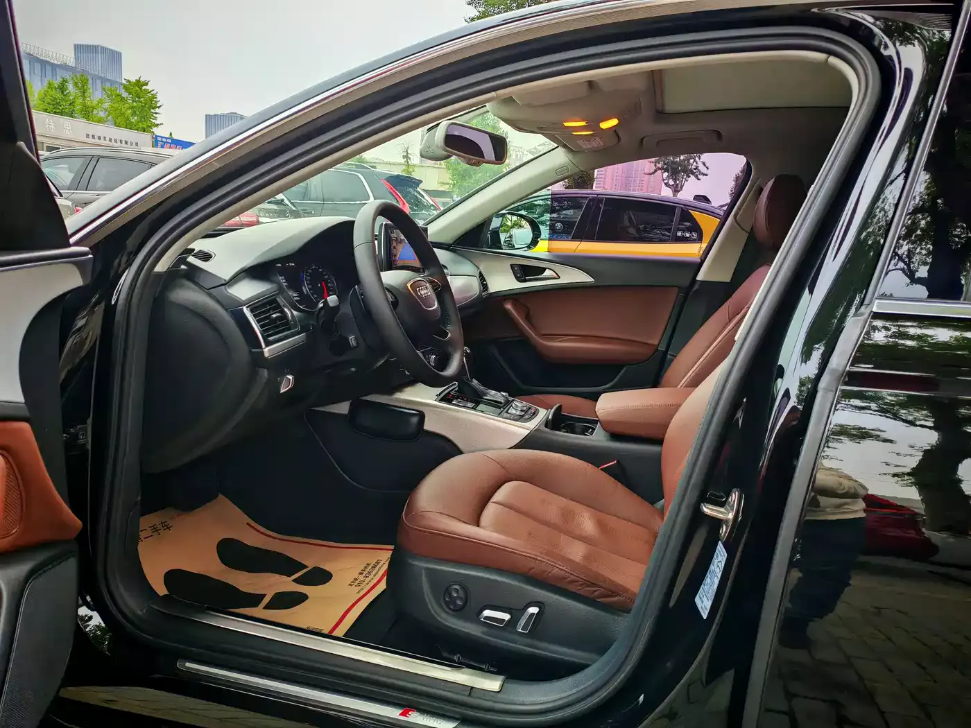 Audi A6L 2018 Model 35 TFSI Collector's Edition фото 11