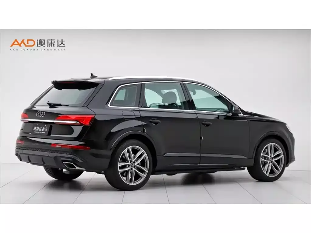 Audi Q7 2024 55 TFSI quattro S line Sport фото 3