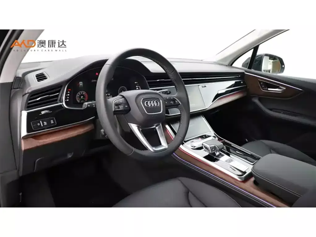 Audi Q7 2024 55 TFSI quattro S line Sport фото 6