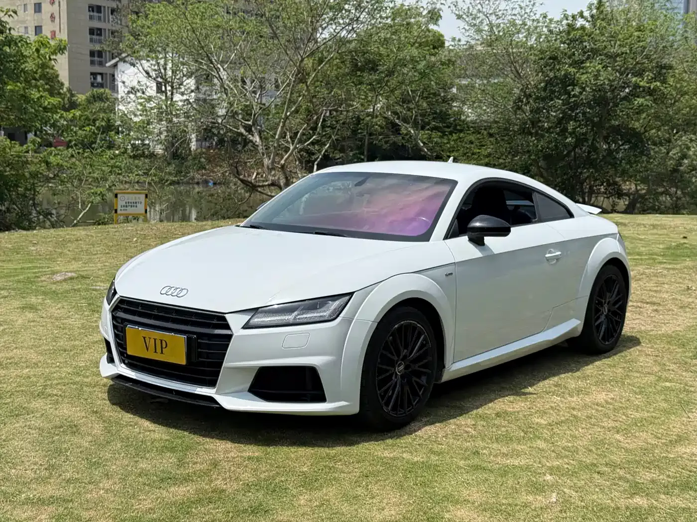 Audi TT 2017 TT Coupe 40 TFSI