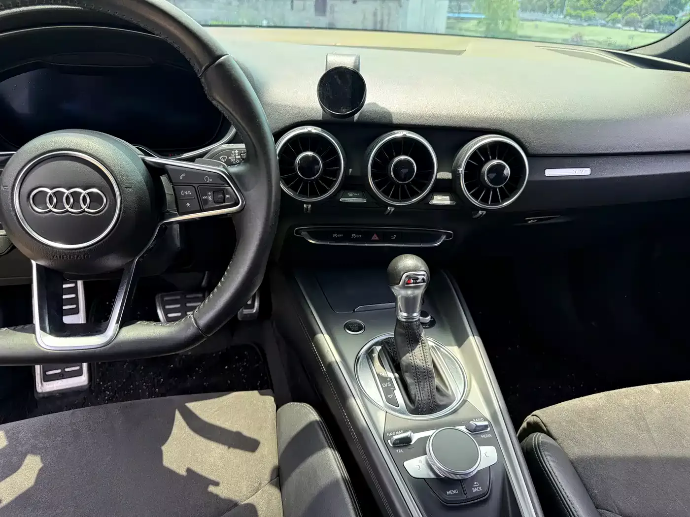 Audi TT 2017 TT Coupe 40 TFSI фото 11