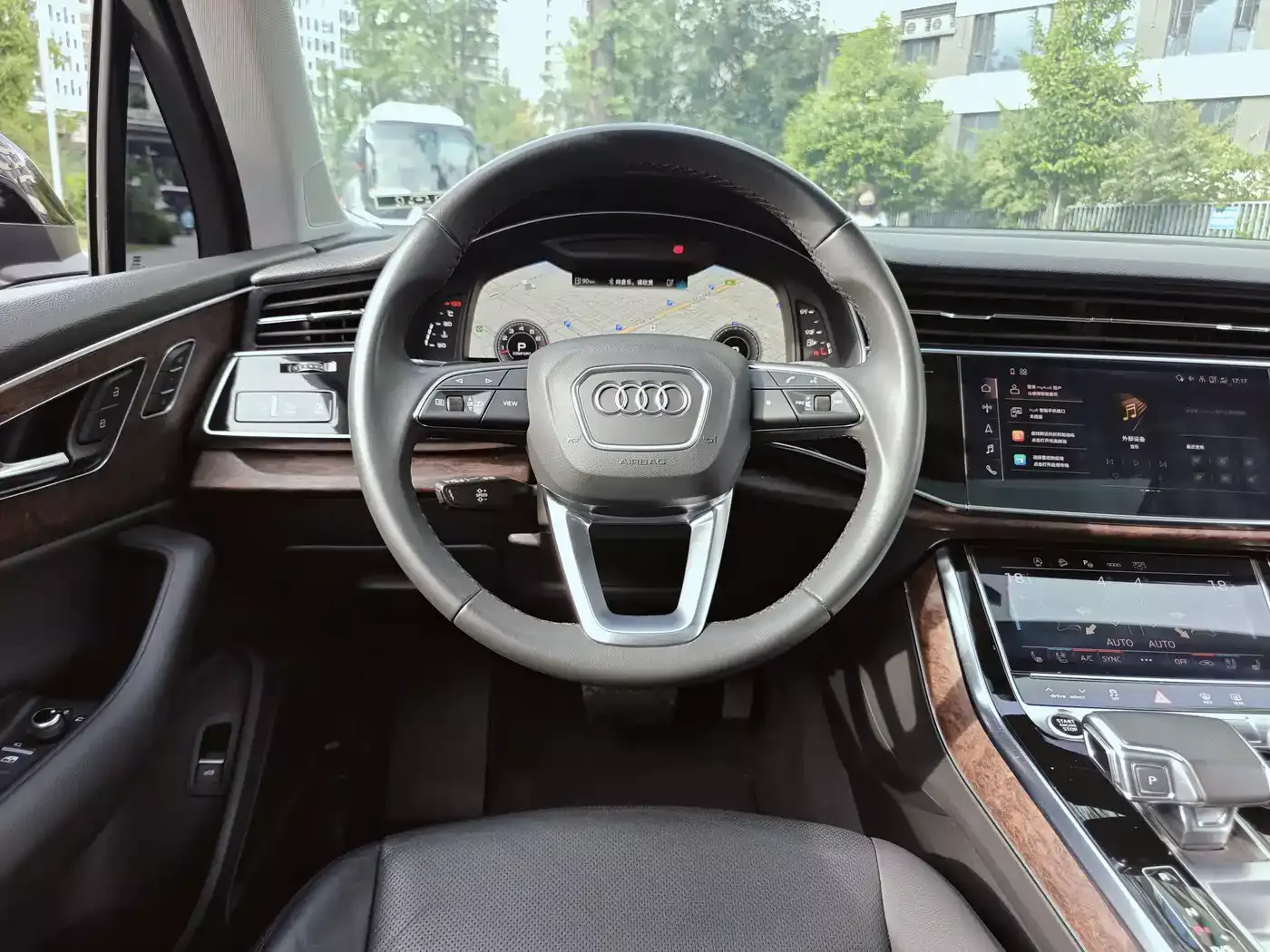 Audi Q7 2022 55 TFSI quattro S line Sport фото 13