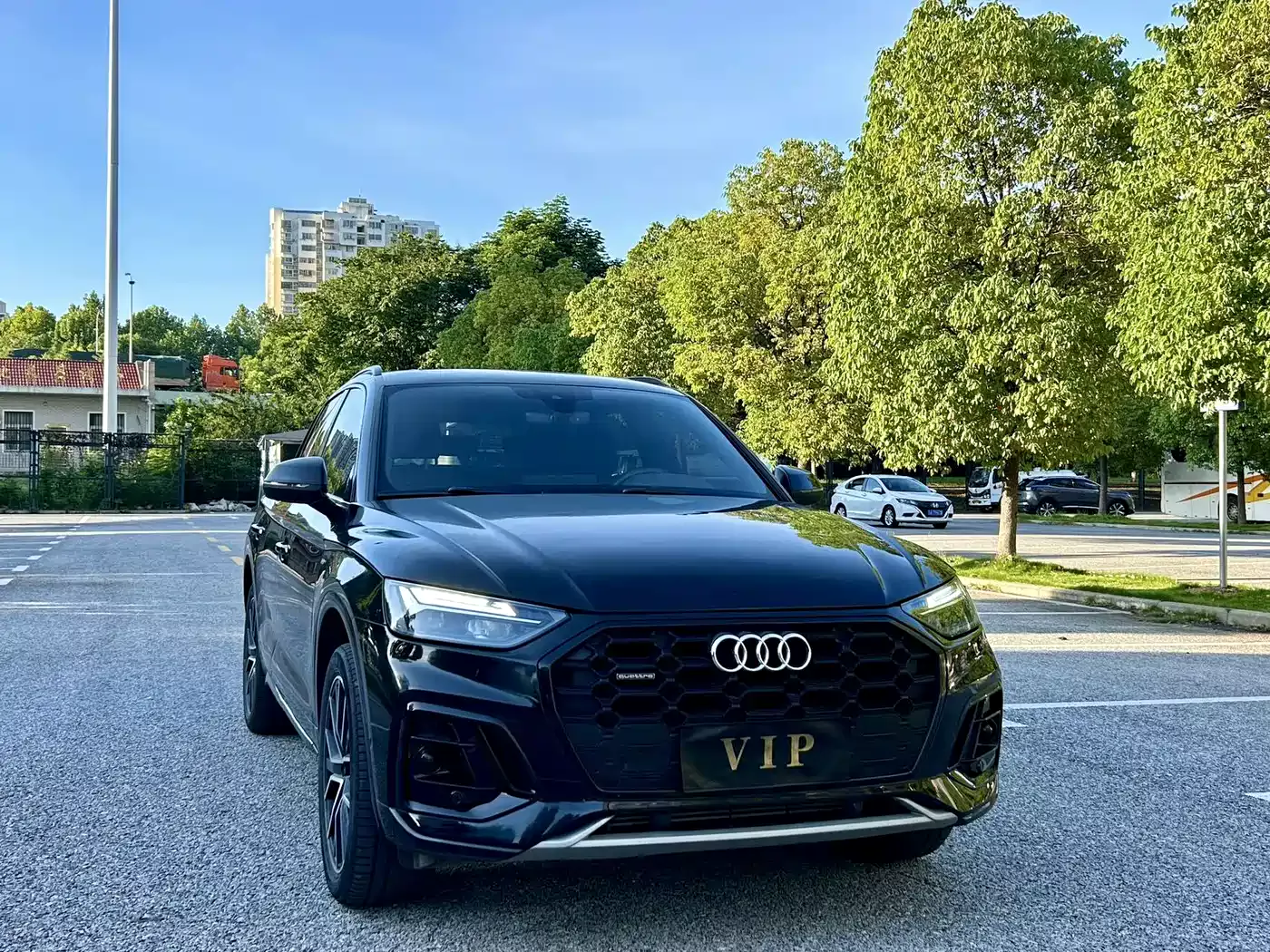 Audi Q5L 2024 Model 45 TFSI Luxury Dynamic фото 2