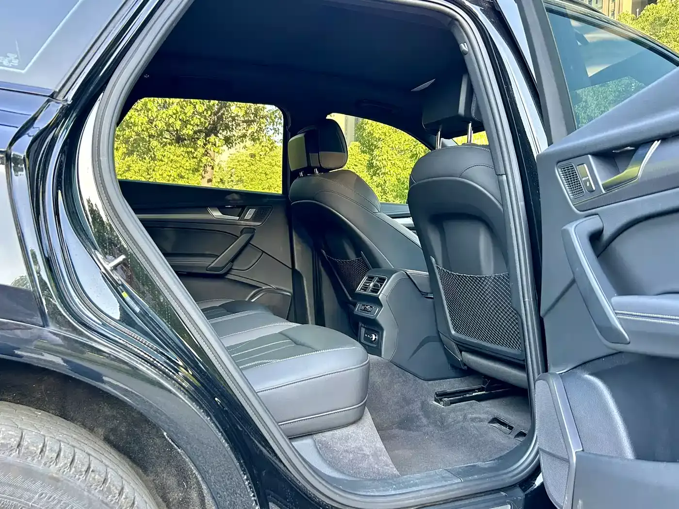 Audi Q5L 2024 Model 45 TFSI Luxury Dynamic фото 17